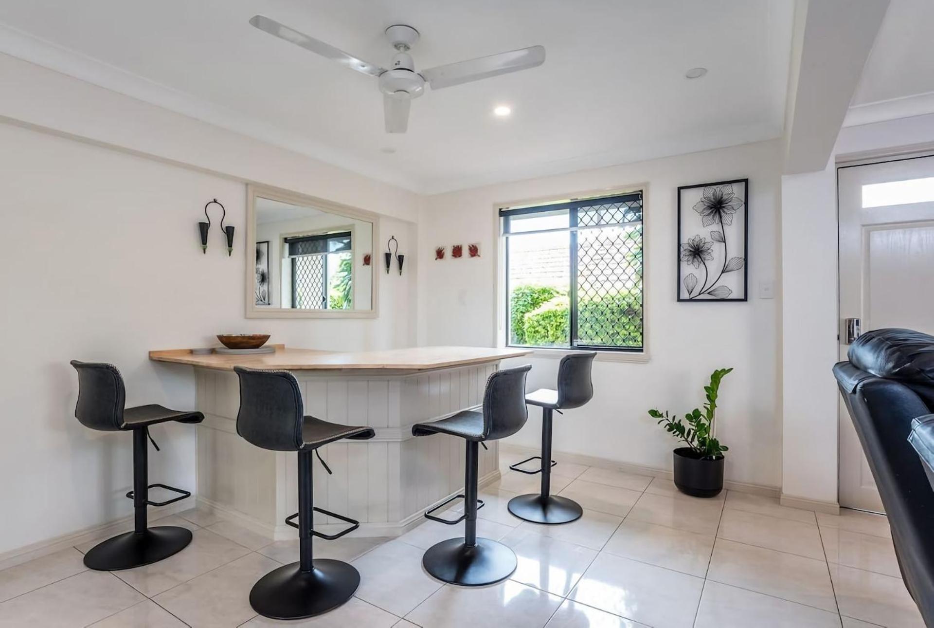 Seaside Serenity At Plumeria Place Holiday home